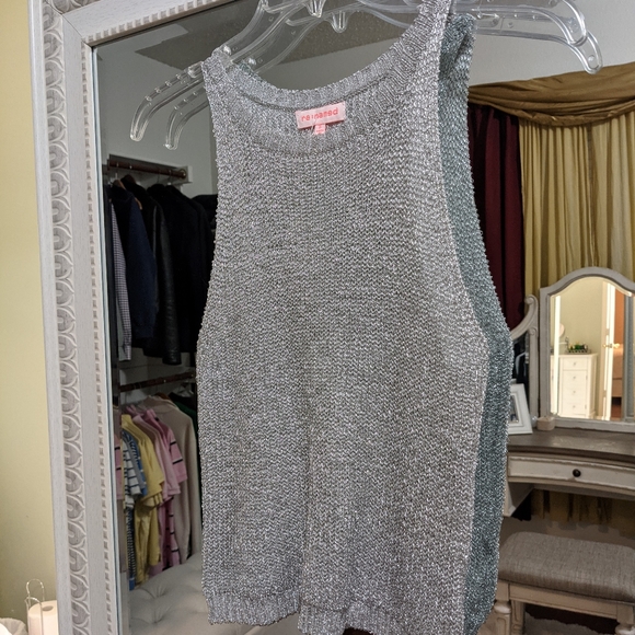 Shimmery Crop Top - Picture 8 of 10